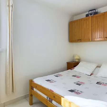 Climatise 2 Pieces + Avec Parking Au Coeur De Marseillan-plage - Fr-1-326-847