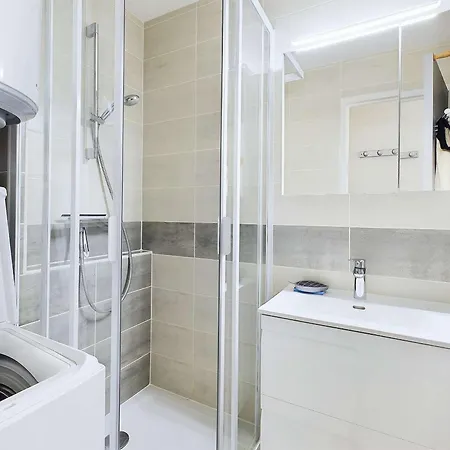 Apartamento Climatisé 2 Pièces + Avec Parking Au Cœur De Marseillan-plage - Fr-1-326-847