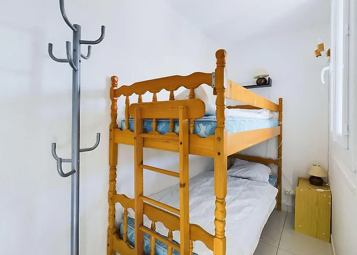 Climatise 2 Pieces + Avec Parking Au Coeur De Marseillan-plage - Fr-1-326-847 Marseillan (Herault)